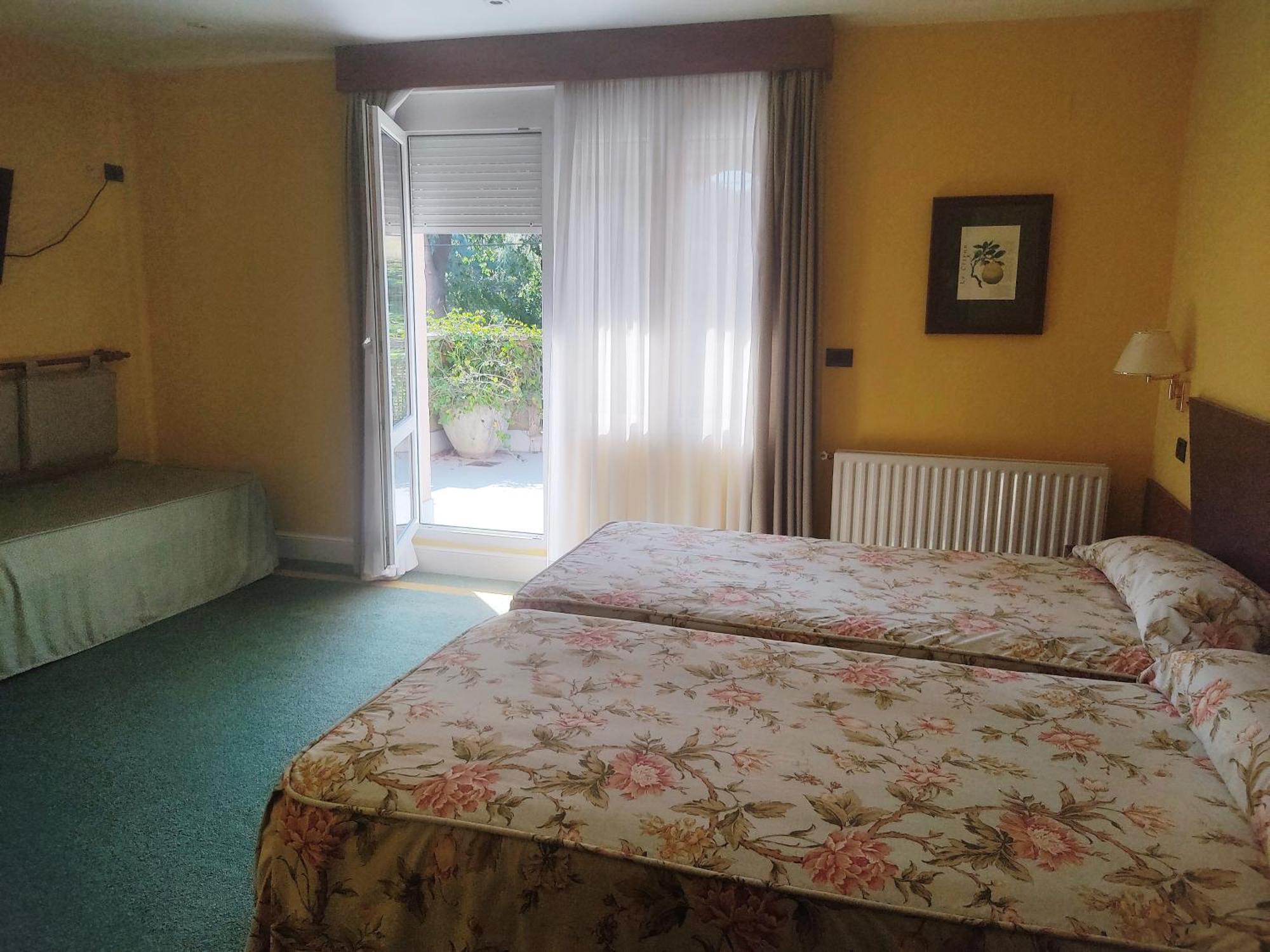 Hotel Suite Miono Castro Urdiales Εξωτερικό φωτογραφία