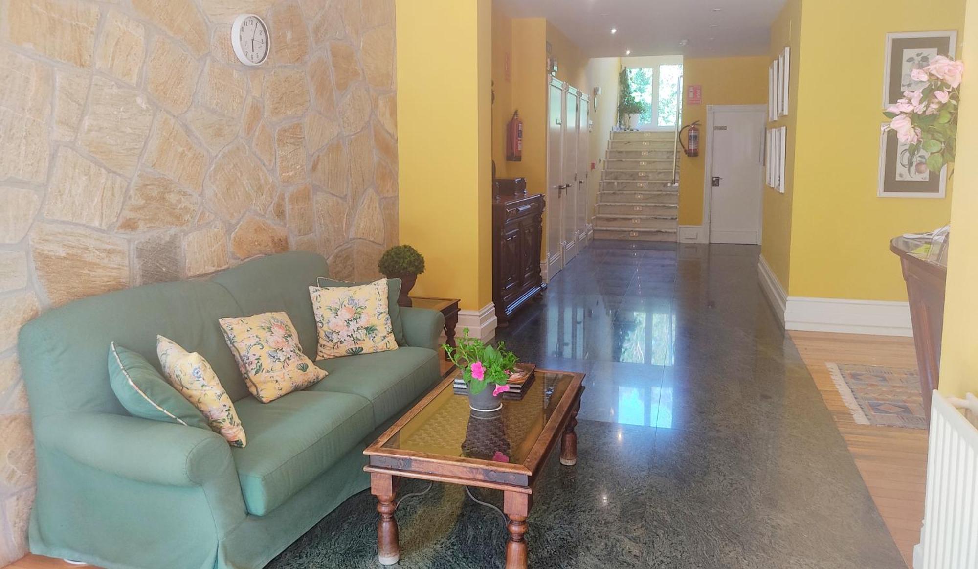 Hotel Suite Miono Castro Urdiales Εξωτερικό φωτογραφία